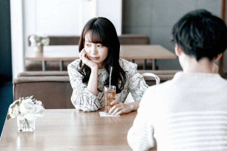 元彼氏(元彼女)は【些細な事】で別れた原因を重く考えています